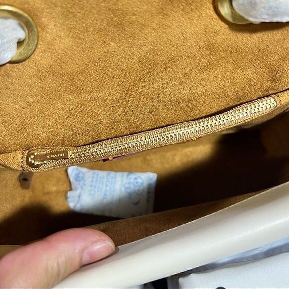 COACH Disney Mickey Mouse X Keith Haring Madison Shoulder Bag 19 Collectors edit - Picture 15 of 15